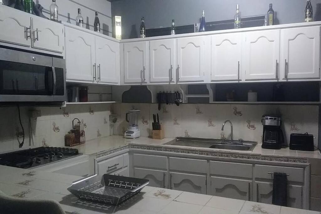 Cozy Townhouse & Terrace/Pool Daire La Ceiba Dış mekan fotoğraf